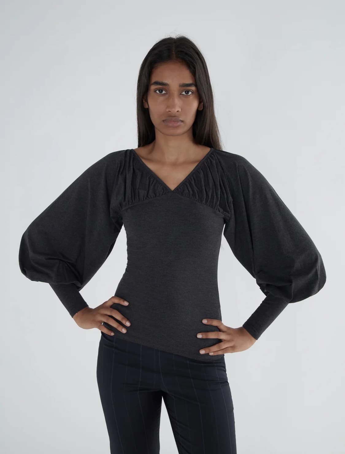 셔링 톱 상품이미지1