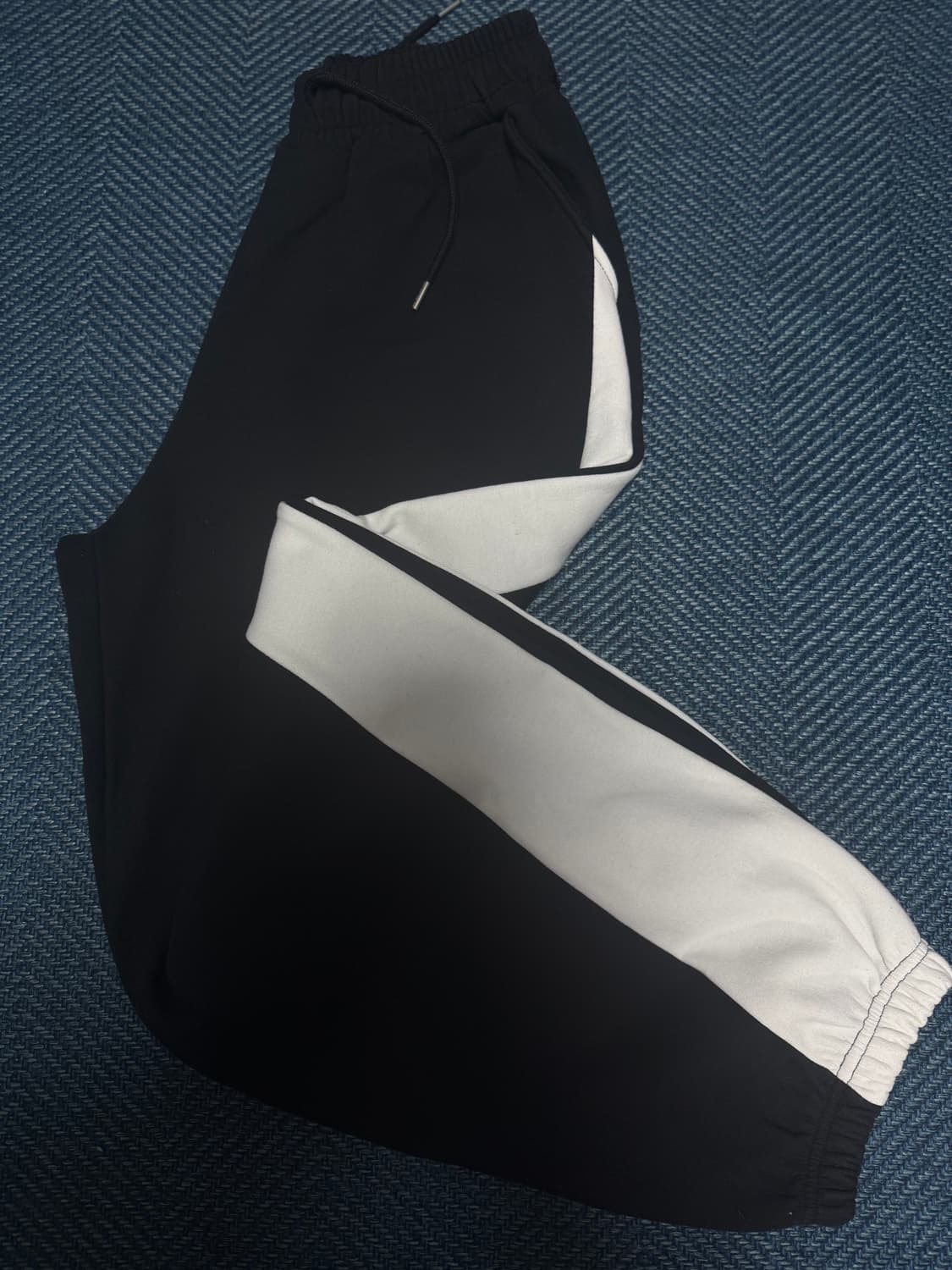 스케이터락 라인 스웨트 조거팬츠 상품이미지1