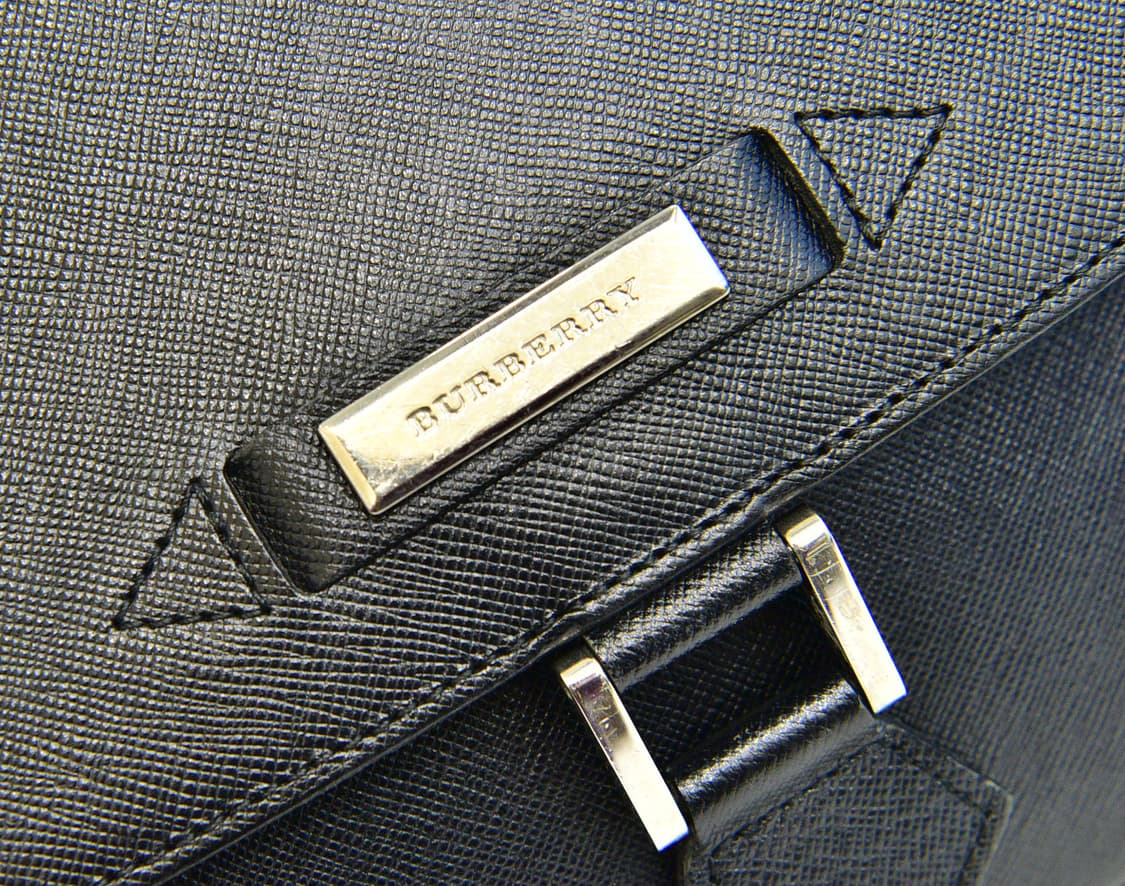 버버리 레더 숄더백(정품) 상품이미지6