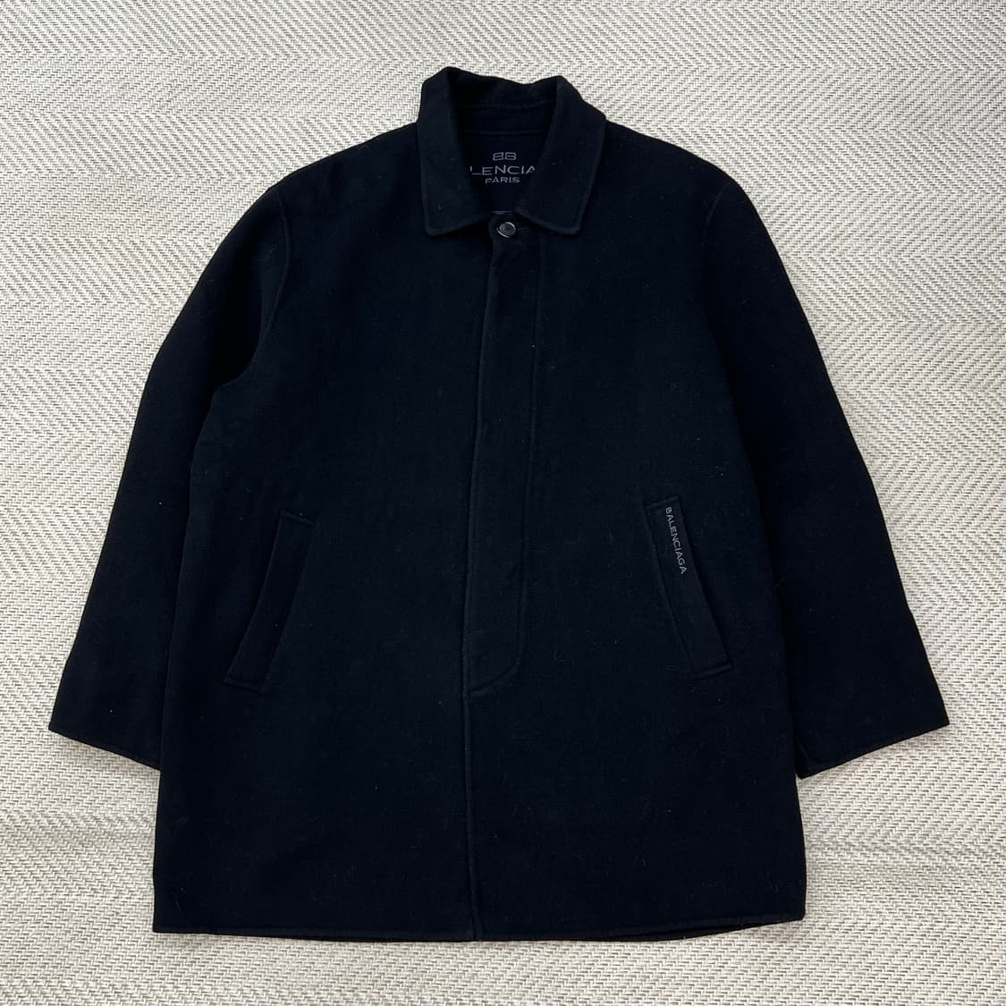 발렌시아가 울 맥코트 r2387 상품이미지1