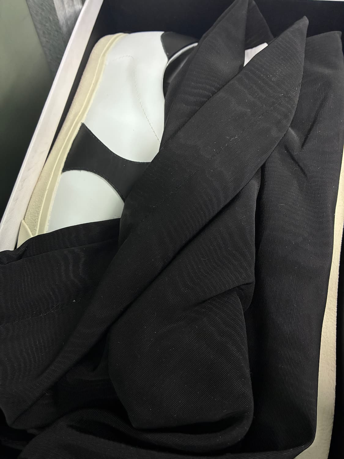 셀린느 celine 트리옹프 화이트 스니커즈 44 상품이미지2