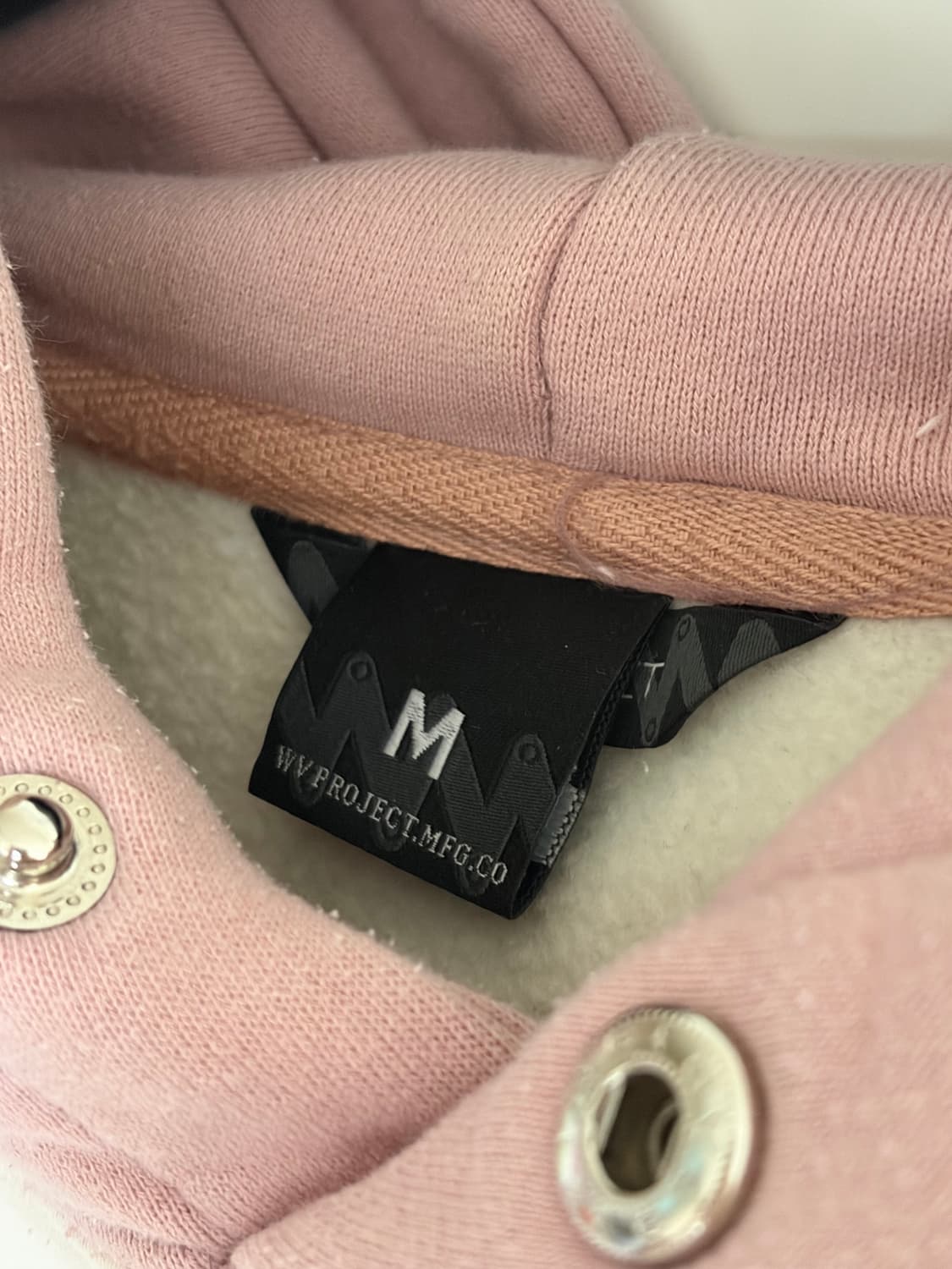 더블유브이프로젝트 후드티 상품이미지2