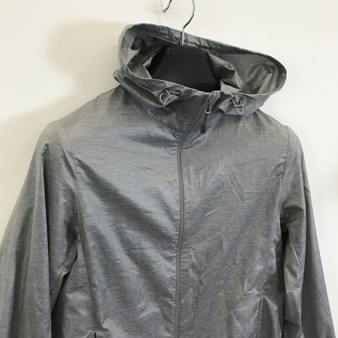 유니클로 UV프로텍션 파카 그레이 [여성M] 상품이미지2