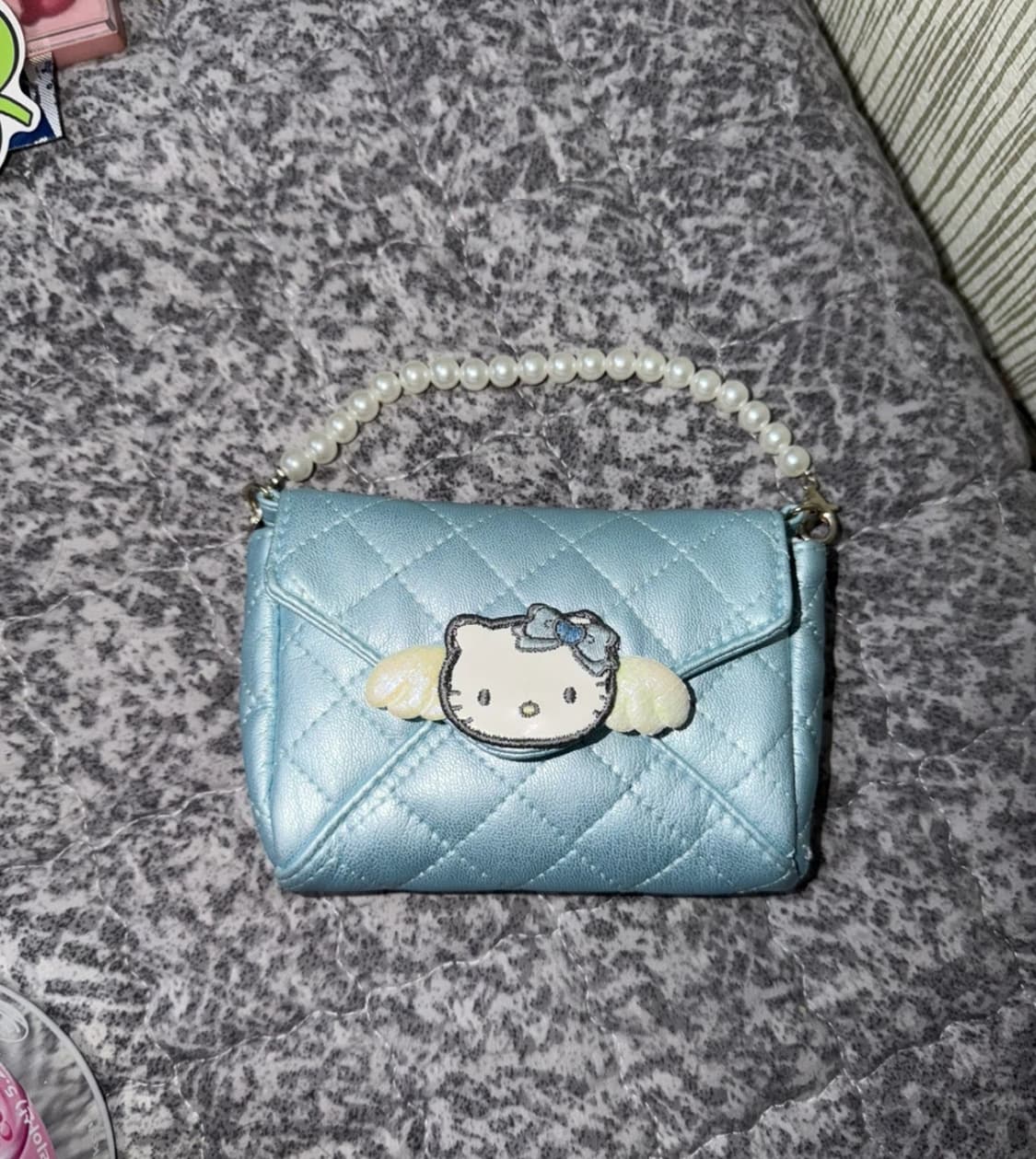 헬로키티 빈티지 퀼팅엔젤 지갑 상품이미지1