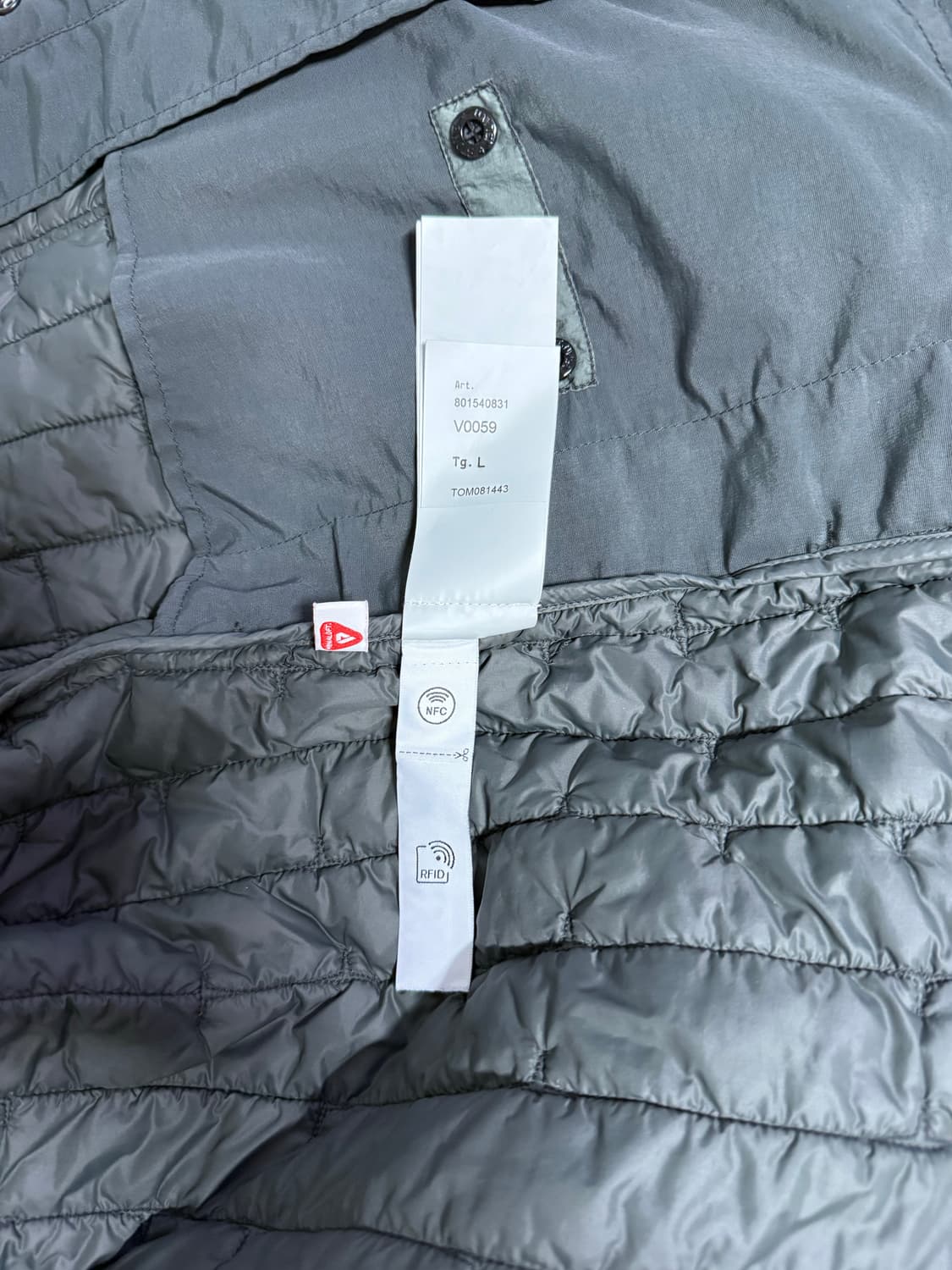 [L] 스톤아일랜드 40831 퀼티드 나일론 스텔라 프리마로프트-TC자켓 상품이미지6