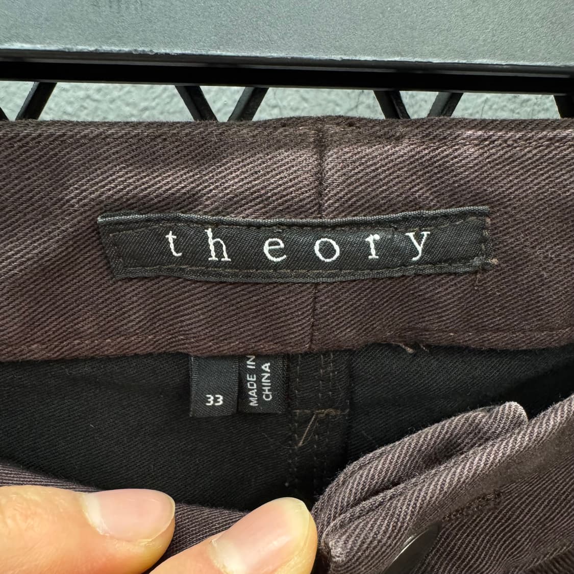 THEORY 띠어리 스트레이트 핏 코튼 팬츠 다크브라운 상품이미지5