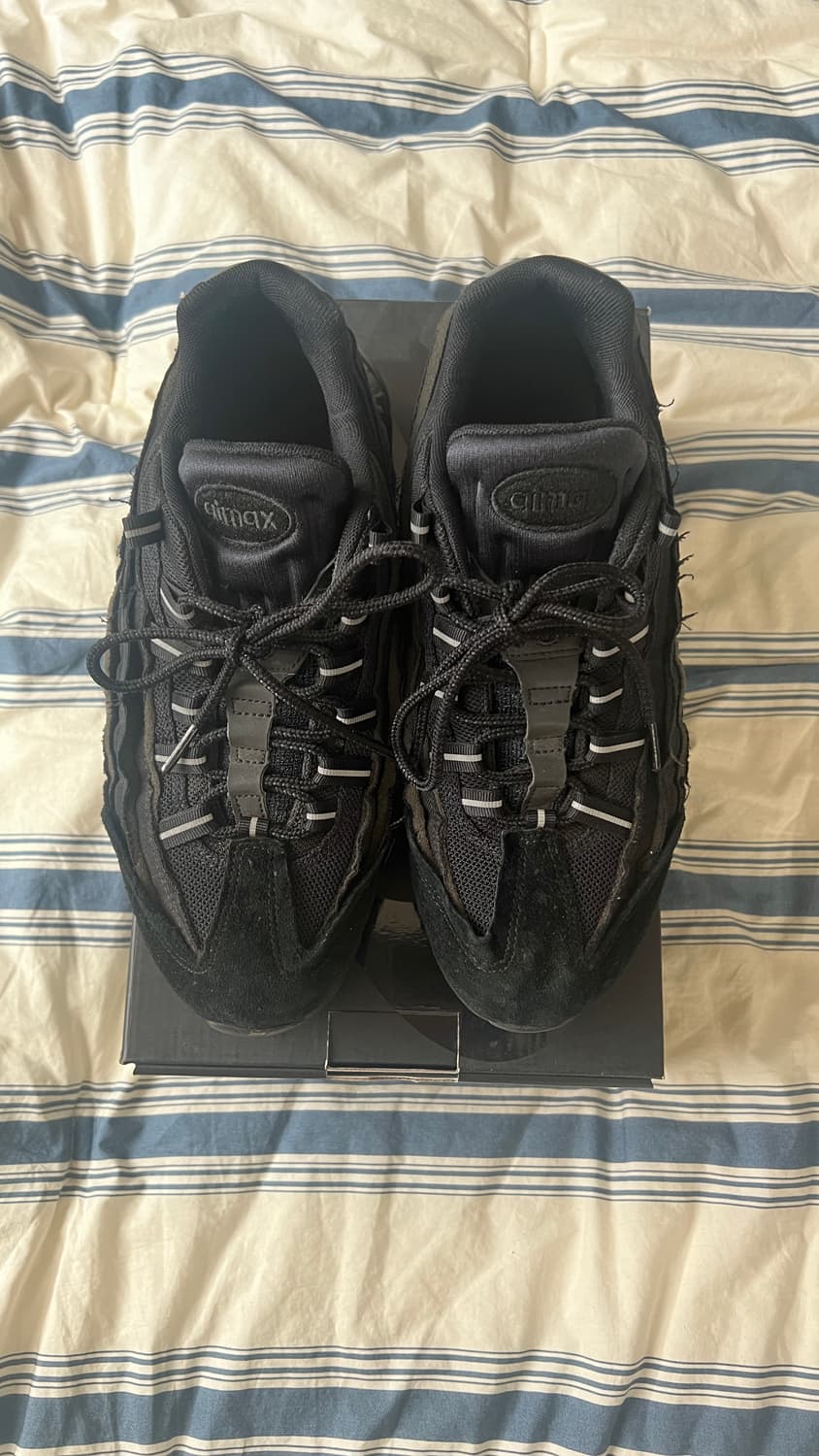 [260] 나이키 꼼데가르송 옴므 플러스 에어맥스 95 블랙 상품이미지4