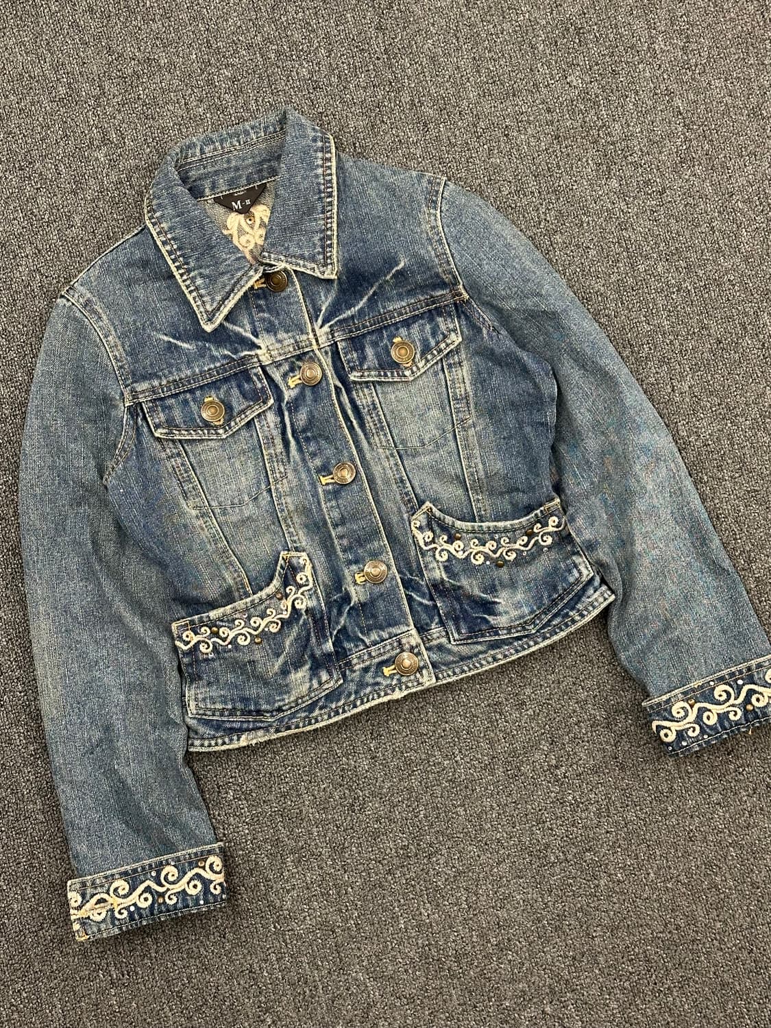 M)Japanese vintage 여성 자수 디테일 데님 트러커 자켓 상품이미지1