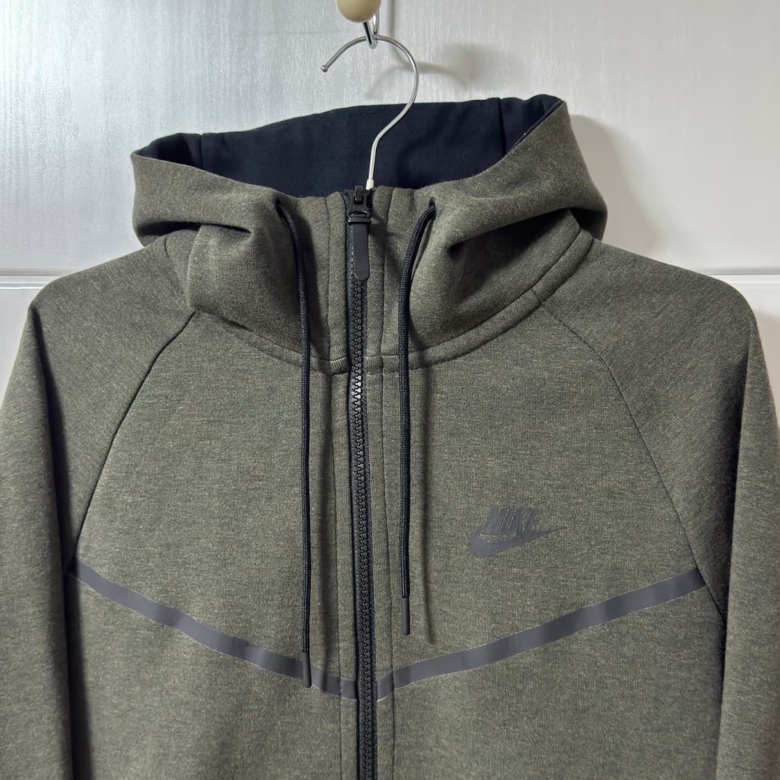 나이키 테크팩 윈드러너 후드집업 상품이미지3