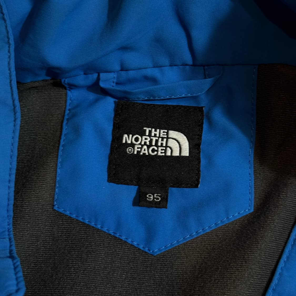 노스페이스 블루 후드 바람막이 상품이미지4