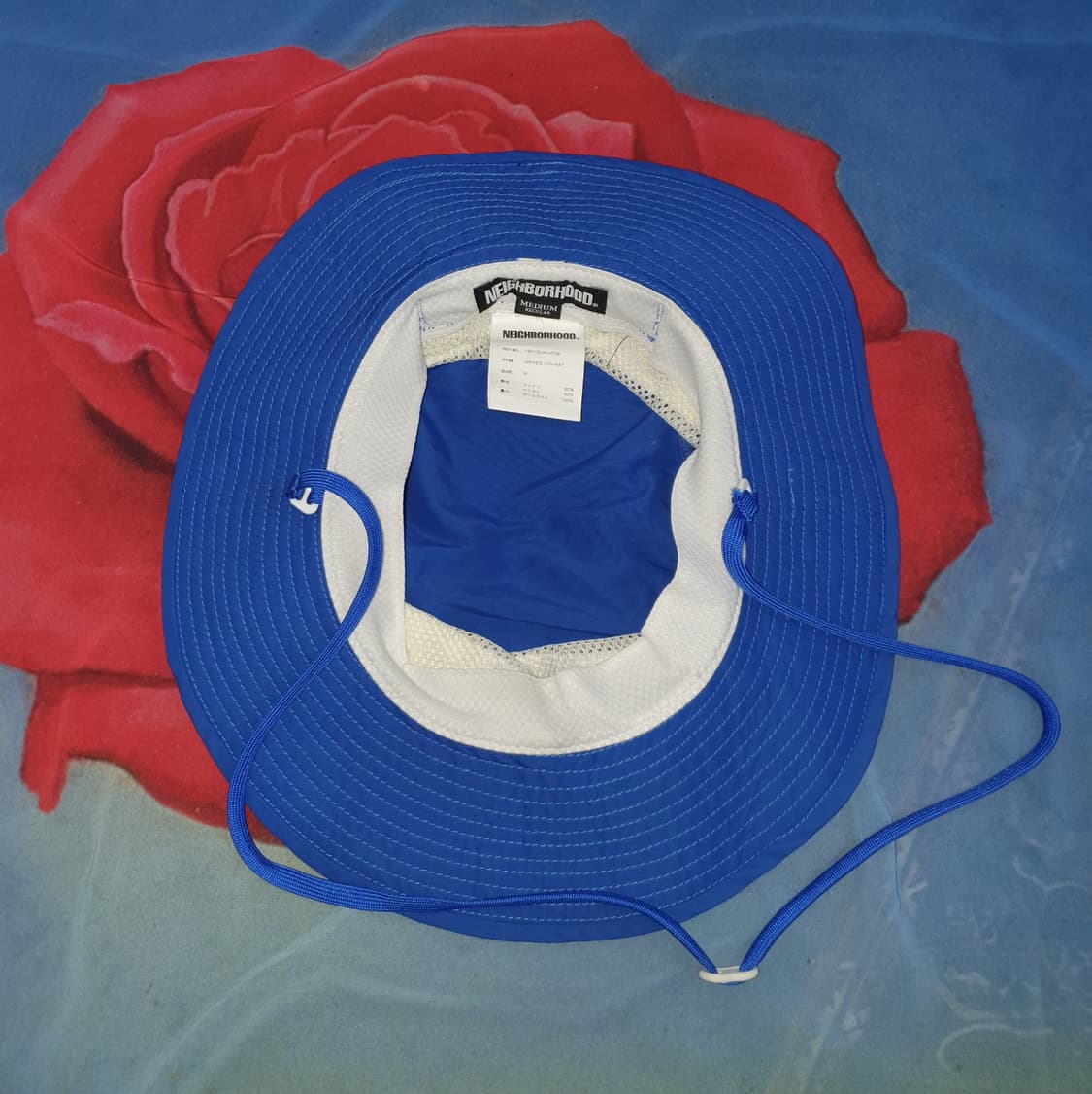 NEIGHBORHOOD
WHITE x BLUE Bucket Hat 상품이미지5