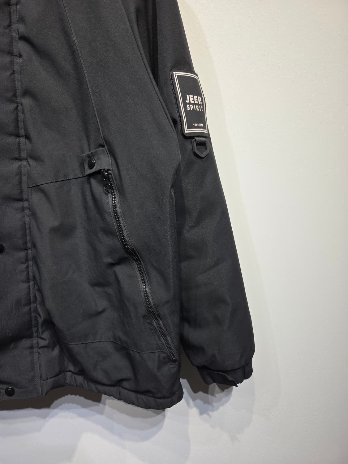 Jeep SPIRIT 지프 스피릿 블랙 후드 테크니컬 패딩 자켓 상품이미지5