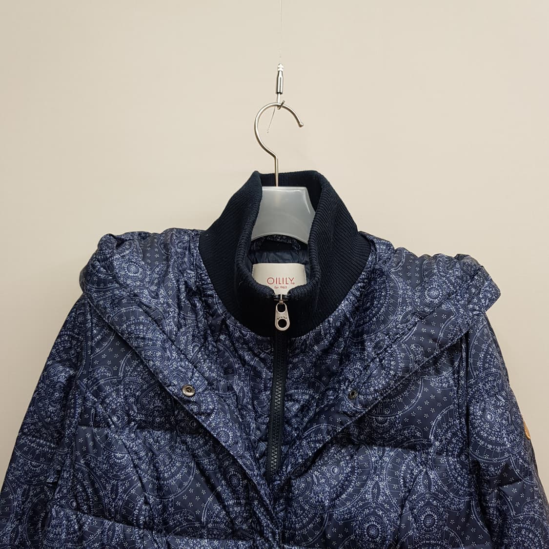 오일릴리 OILILY 페이즐리 패턴 후드 다운 점퍼 M사이즈 상품이미지2