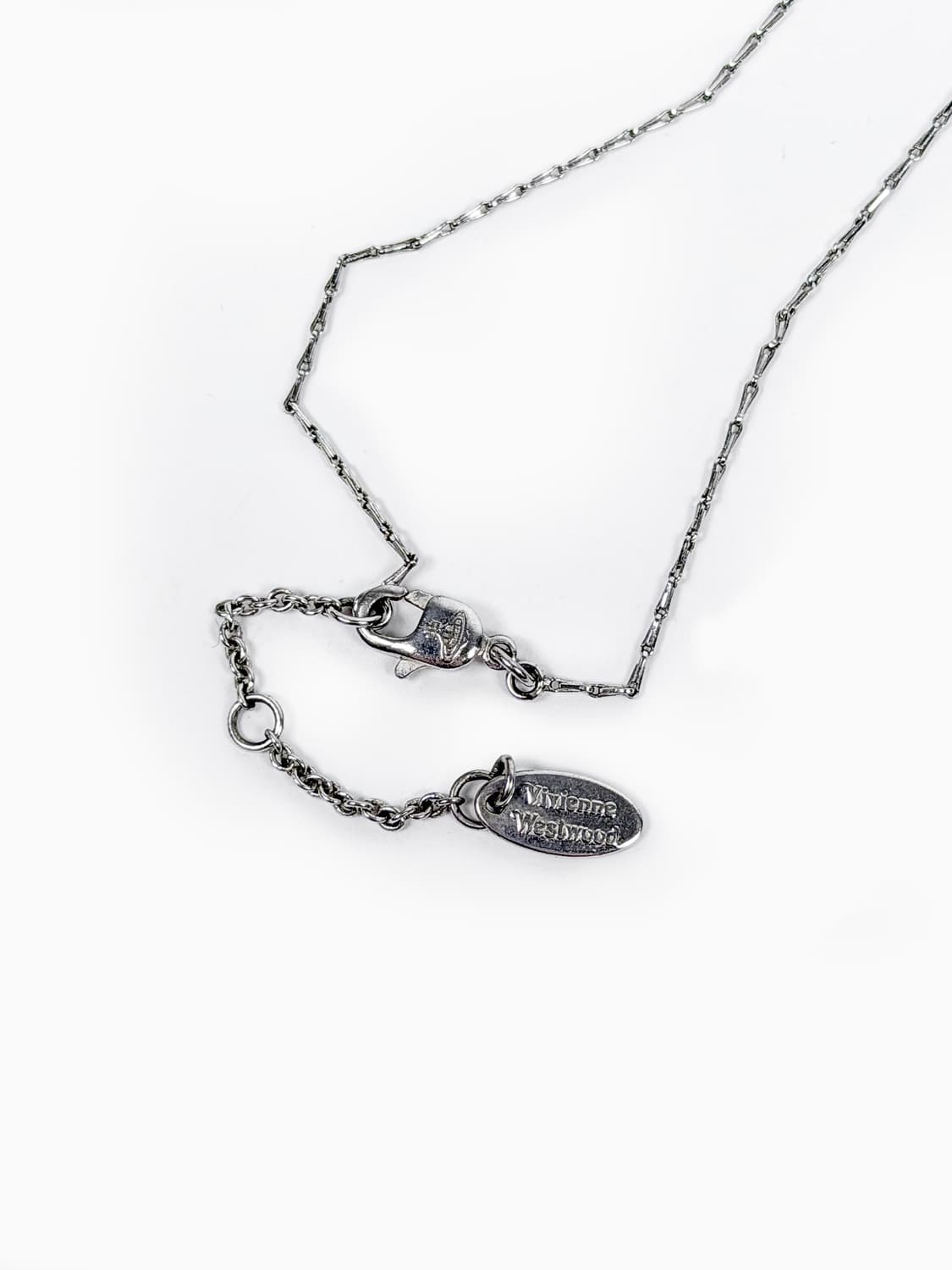 비비안웨스트우드 수지 펜던트 실버 목걸이 상품이미지3
