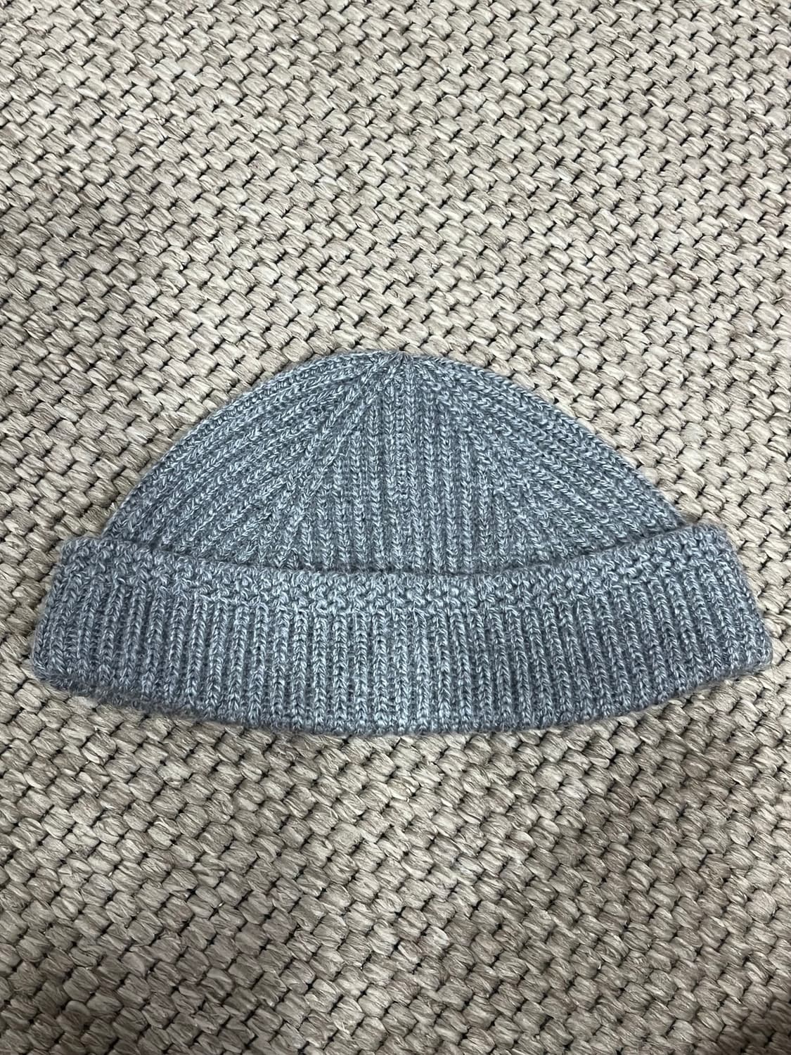 COS 비니 새상품 상품이미지1