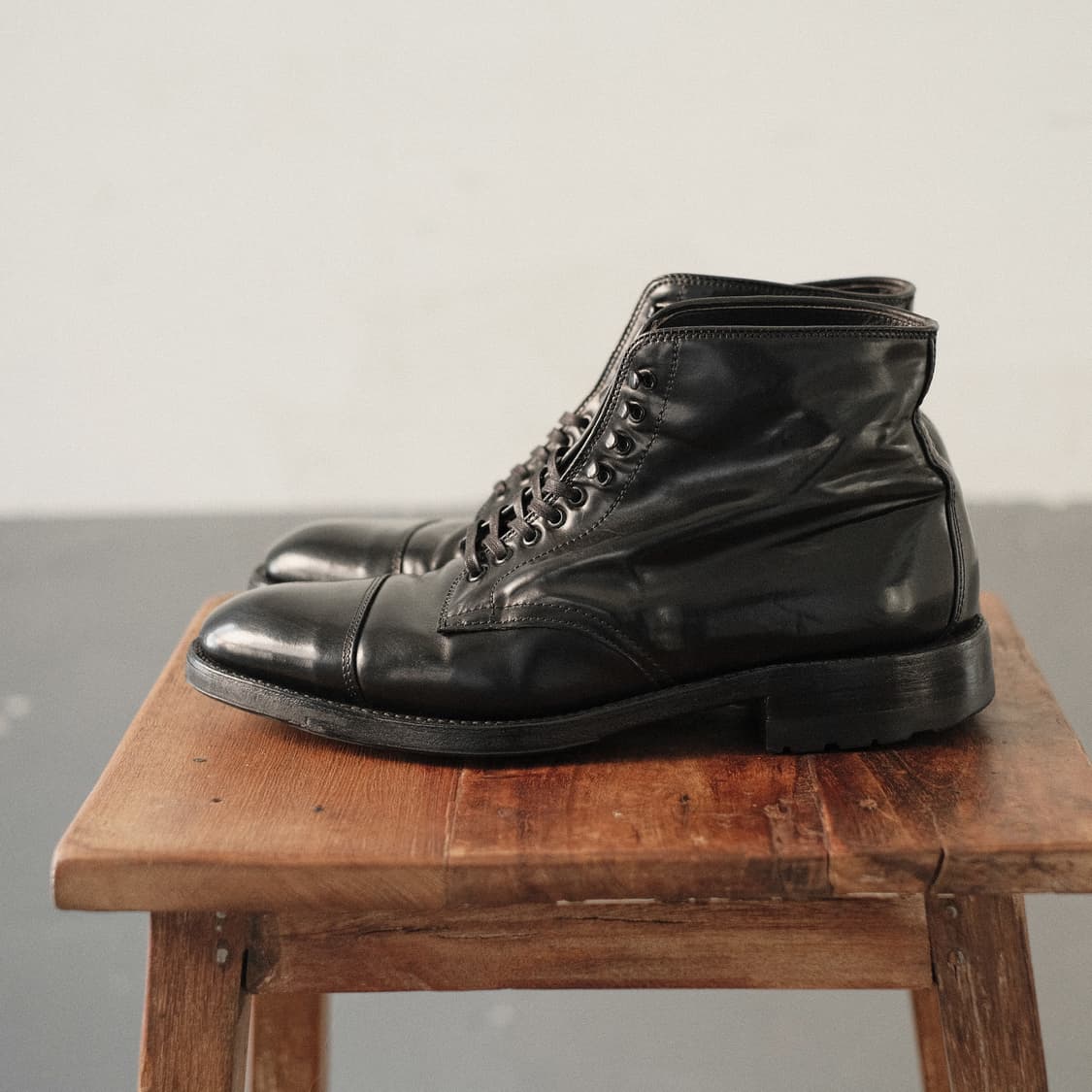 알든 4065HC 8.5D사이즈 블랙 코도반 캡토 부츠 상품이미지4