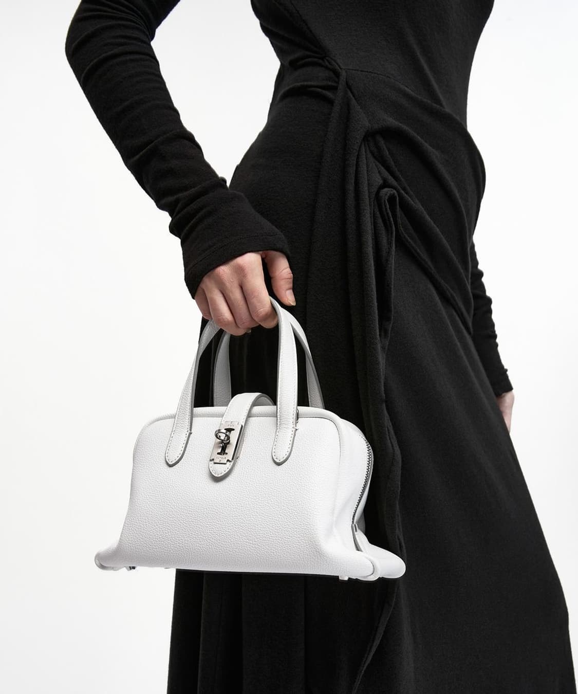 분크 토크 토트백 화이트 S 스트랩 상품이미지10