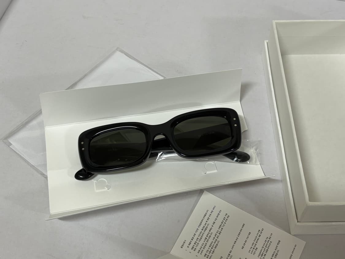 아모멘토x오르오르 / 선글라스 상품이미지5