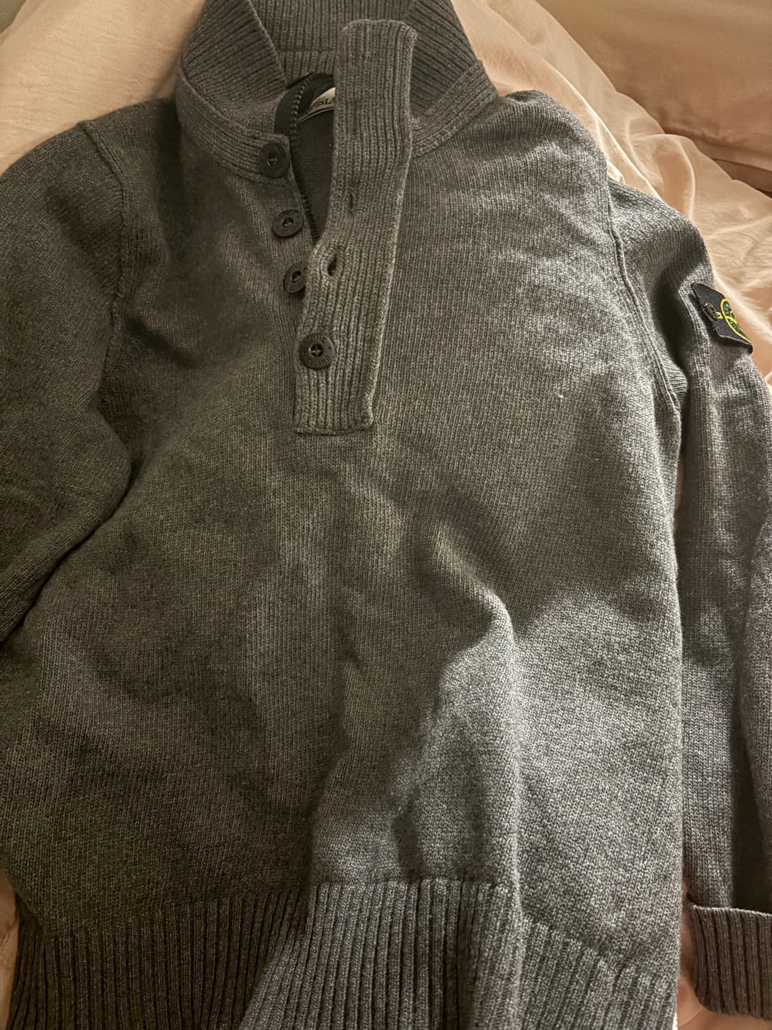 스톤아일랜드 반집업 니트 상품이미지2