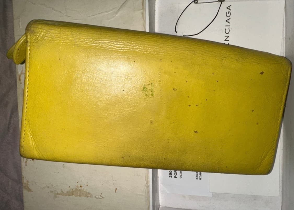 발렌시아가 장지갑 사용감 많음 중고 상품이미지5