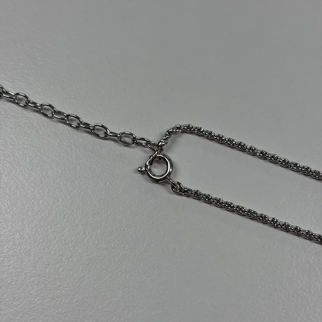 디올 리본 CD 목걸이 상품이미지5