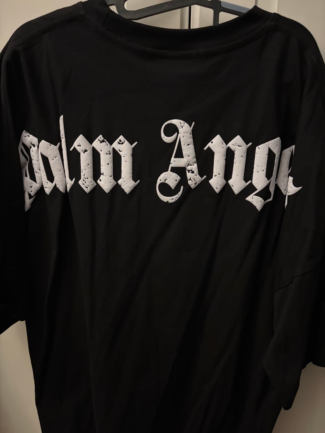 팜엔젤스 백 커브드 로고 오버 티 블랙 상품이미지1