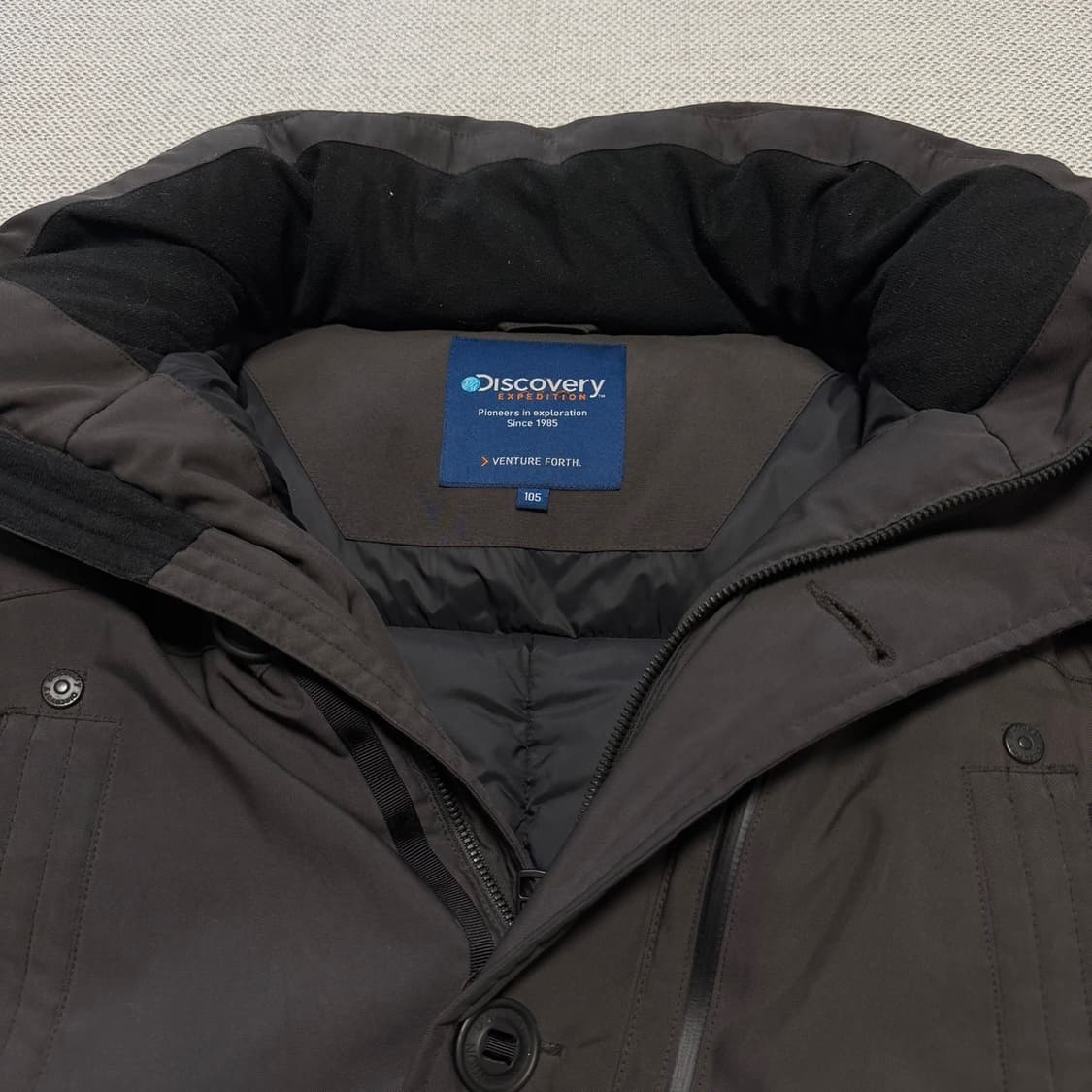 디스커버리 밀포드 다운 롱패딩 자켓 상품이미지3