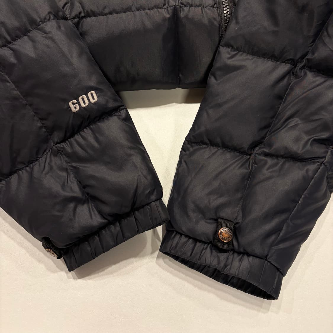[100] 노스페이스 600다운 퀼팅 블랙 패딩 자켓 C85 상품이미지6