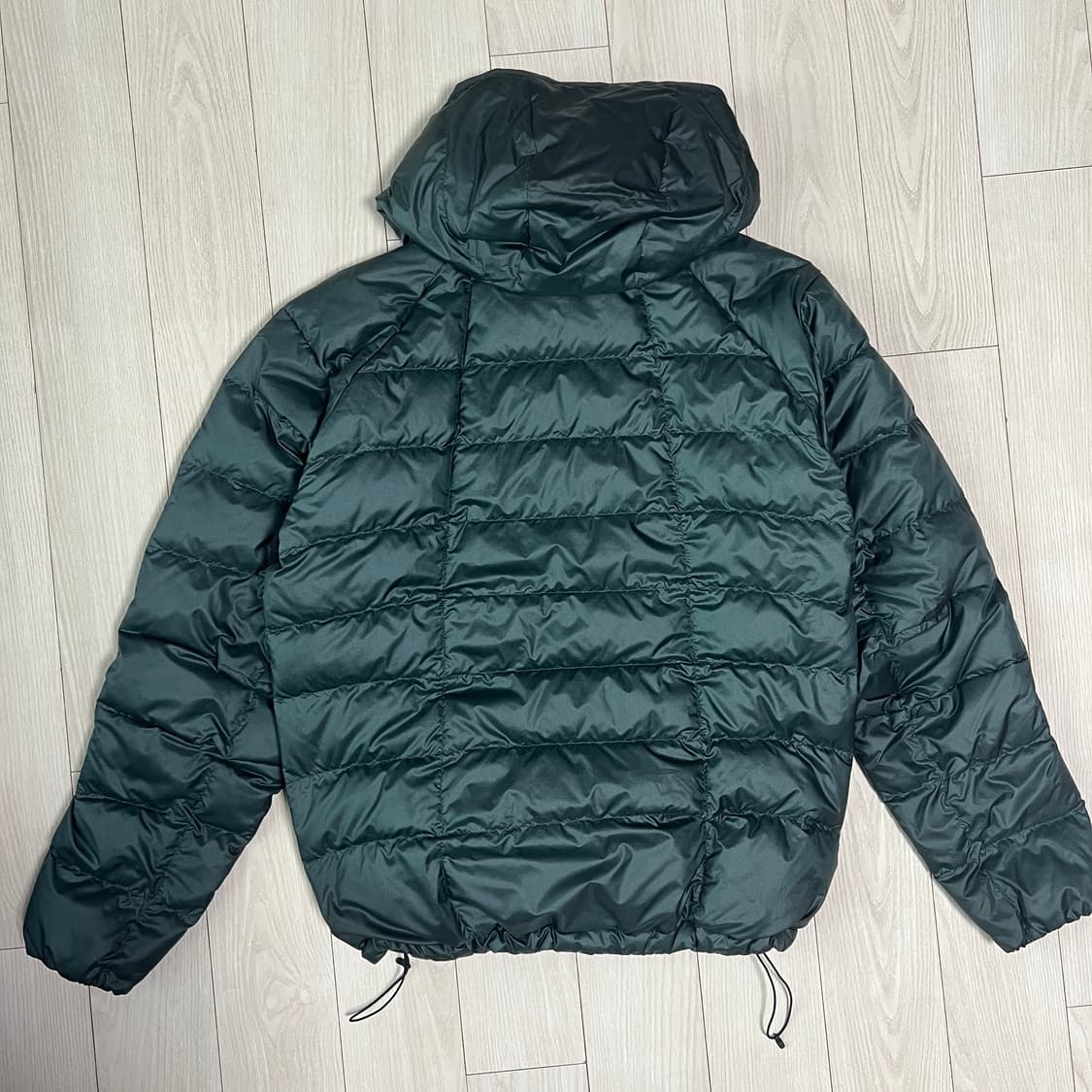 Goldwin PERTEX QUANTUM LIGHT DOWN HOODIE 상품이미지2