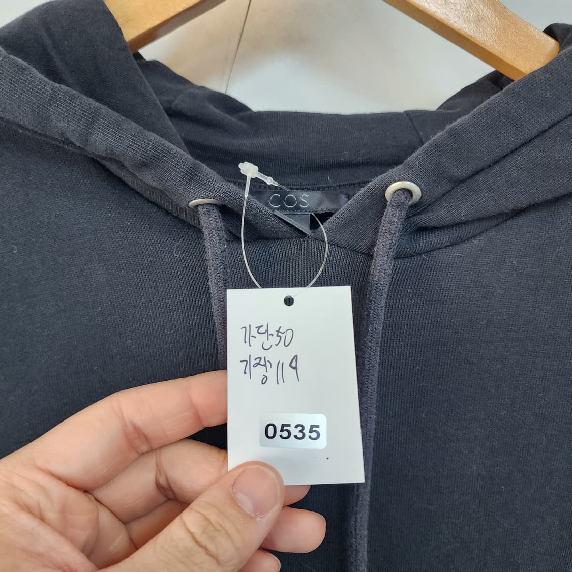 코스 블랙 후드 롱 원피스 상품이미지7