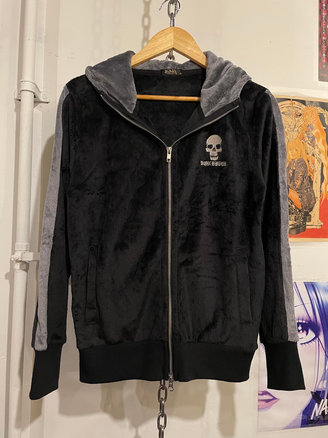 von dutch 본더치 그레이 라이닝 해골 자수 투웨이 블랙 후드집업 상품이미지2