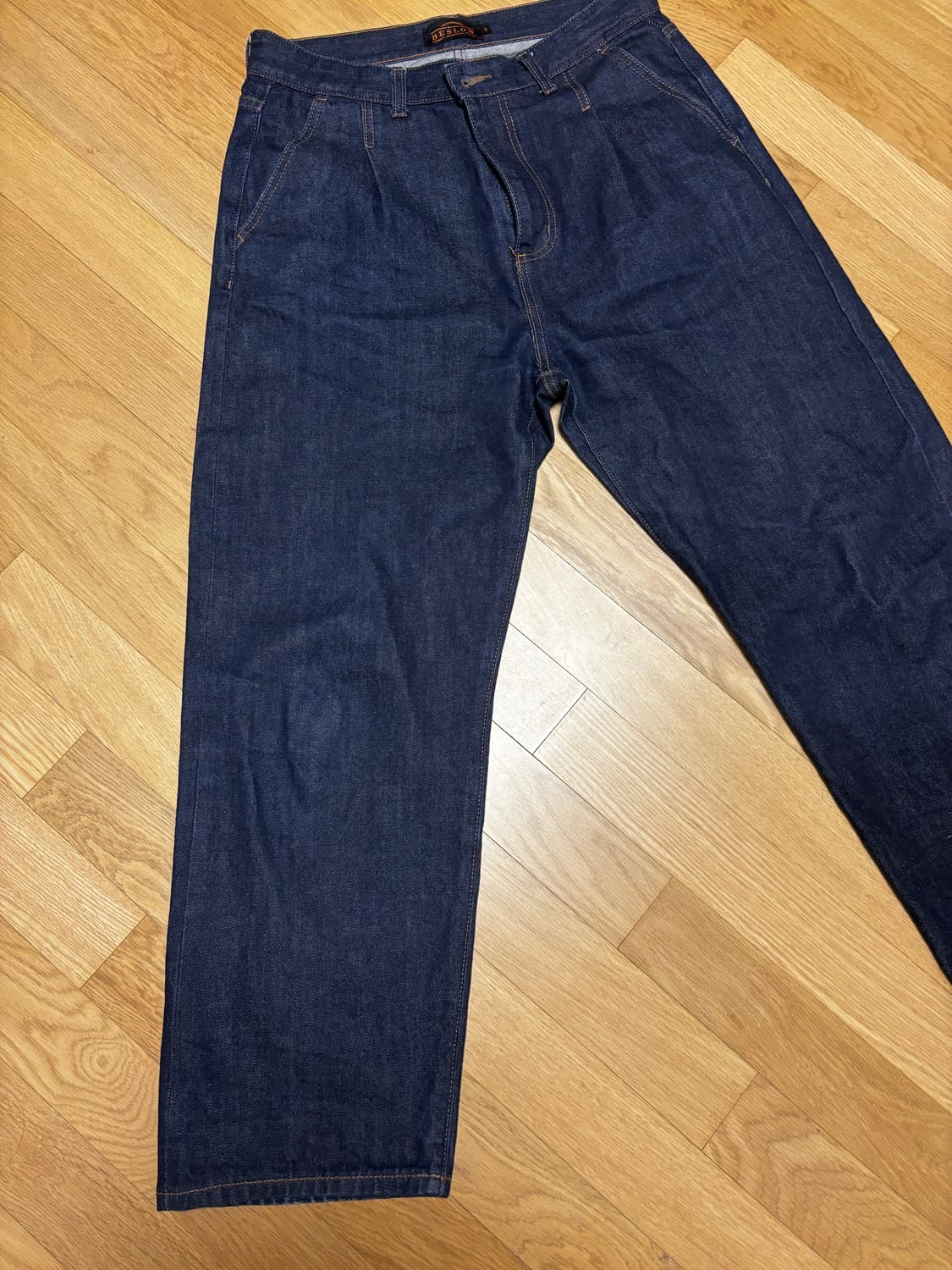 비슬로우 COMFY ONE TUCK SELVAGE DENIM PANTS 상품이미지6