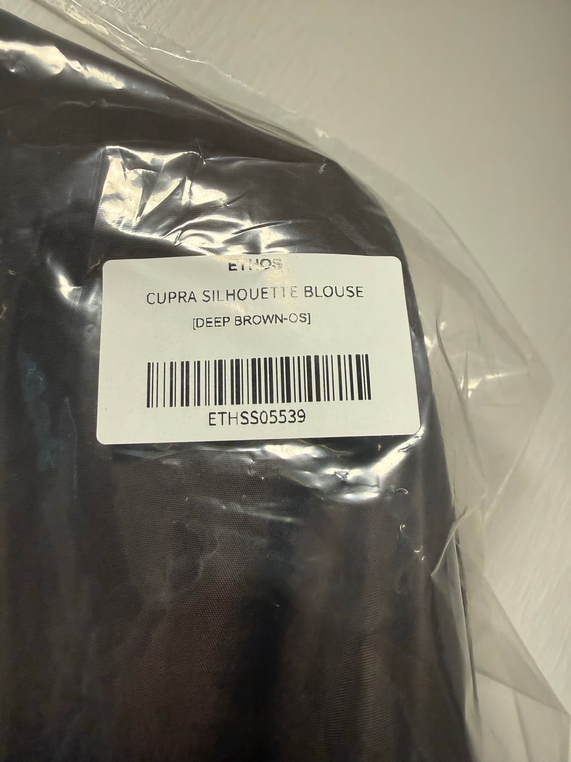 에토스 큐프라 실루엣 블라우스 딥브라운 새상품 상품이미지8