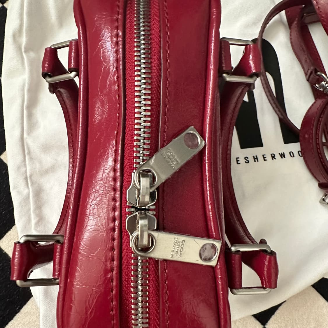 마지셔우드 파이핑 미니 토트/크로스백 크링클 칠 레드 상품이미지4