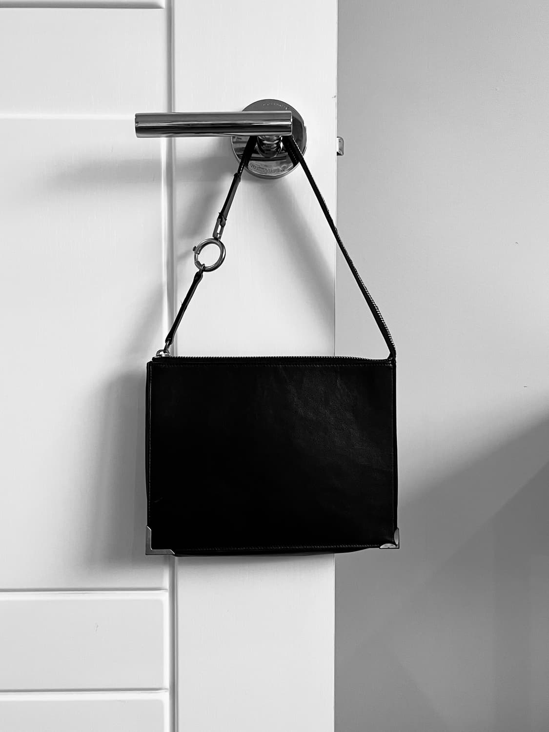 마르지엘라 레더 클러치 숄더백(블랙) 상품이미지5