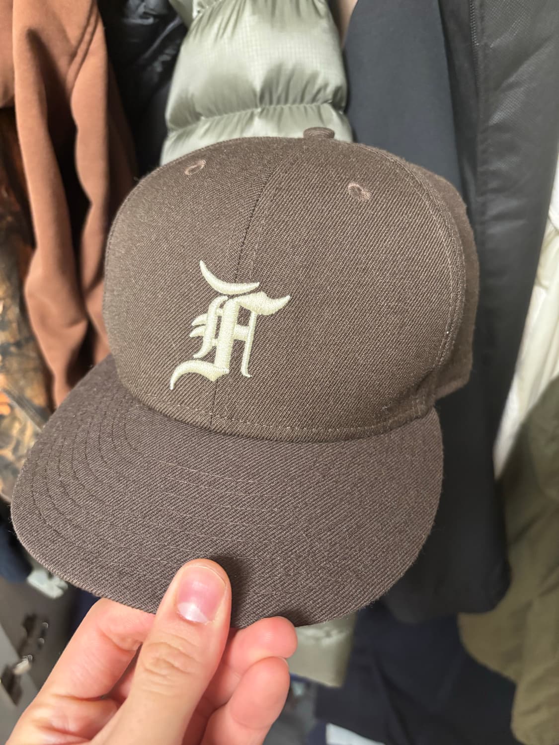 피어오브갓X뉴에라 모자 판매합니다 (57size) 상품이미지1