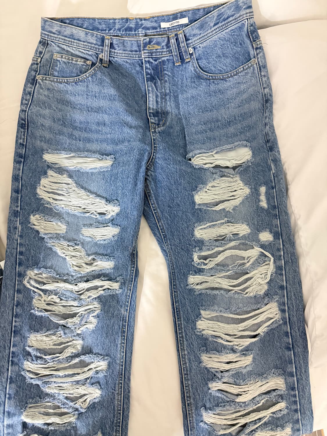 Lecyto 레씨토 DESTROYED WIDE DENIM PANTS 상품이미지3
