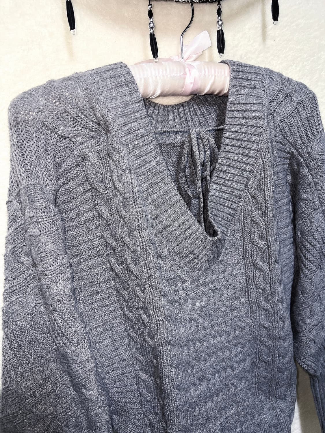 브이넥 꽈배기 니트원피스 오네갸루 로맨틱 로걀 섹시 헤이세이 시부야 핀터 상품이미지7