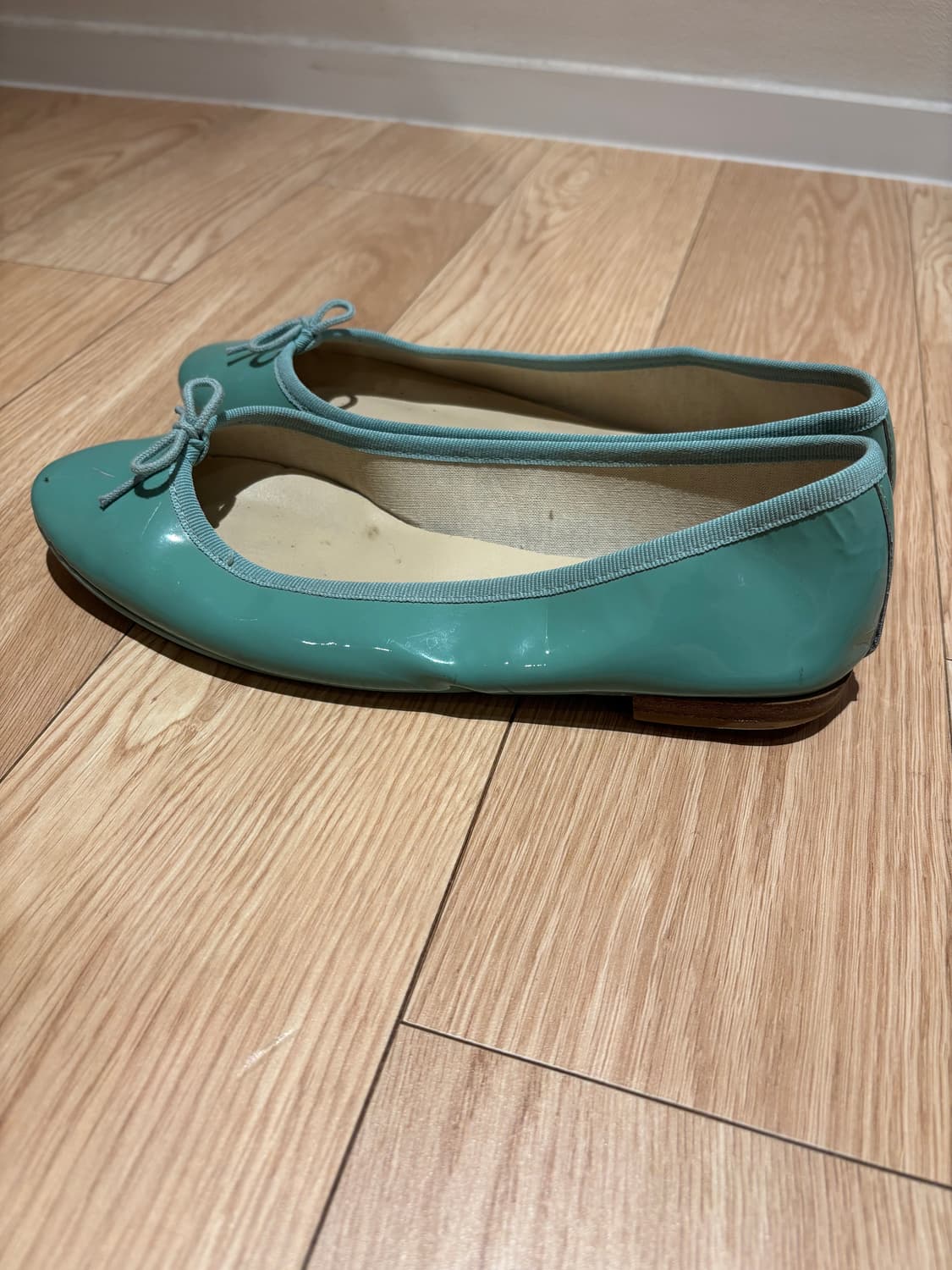 [37.5] 레페토 산드리옹 페이턴트 발레리나 플랫 슈즈 민트 상품이미지3