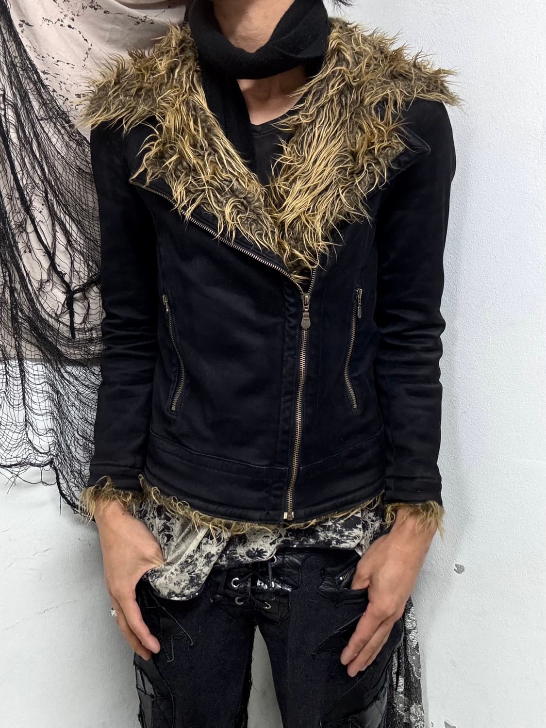 [TORNADO MART]Archive Fur Trimming Black 상품이미지2