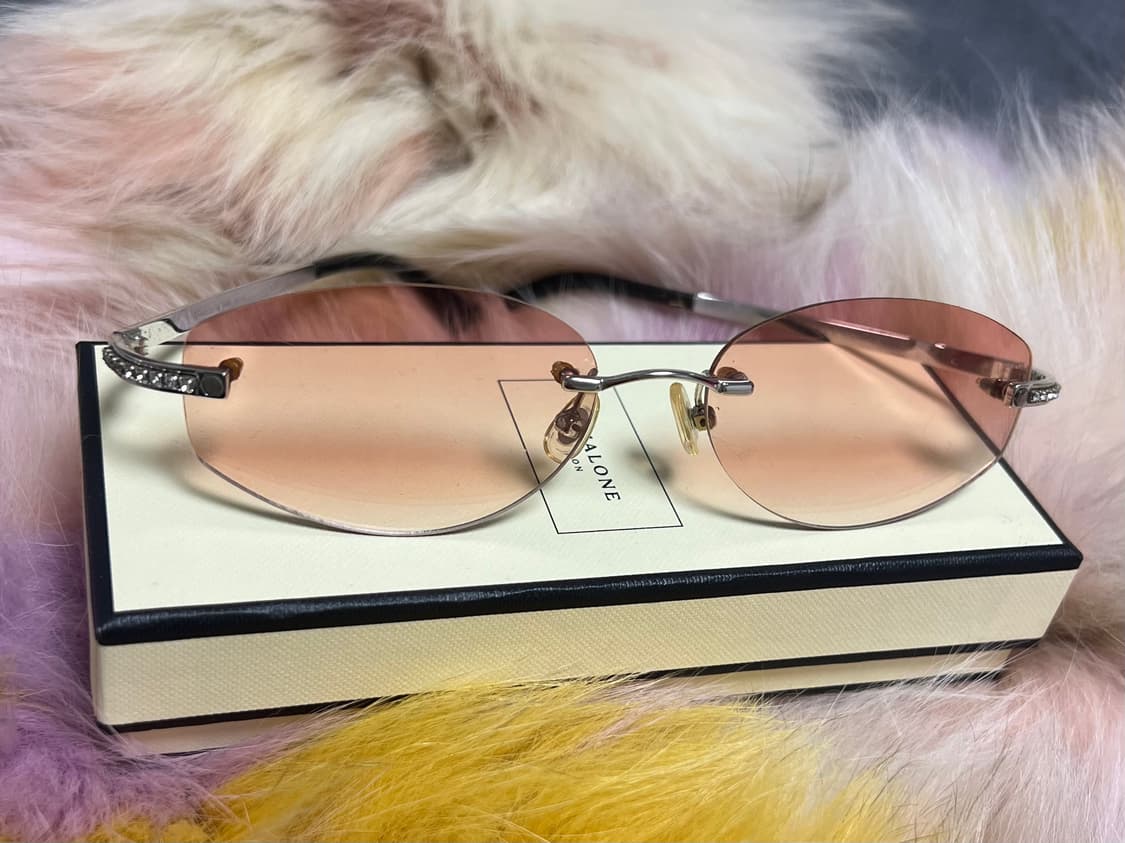 y2k 무테 틴트 안경 큐빅 핑크  상품이미지4