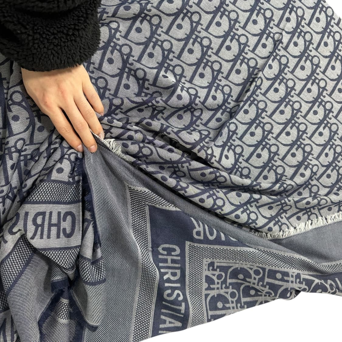 정품 디올 오블리크 양면 머플러 상품이미지3