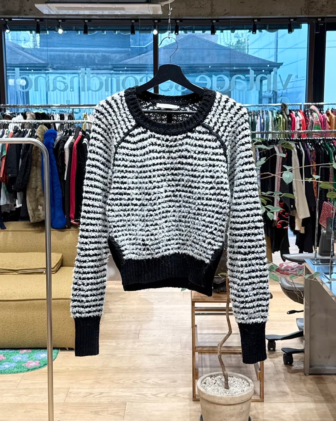 이자벨 마랑 블랙 스트라이프 알파카 니트  상품이미지1