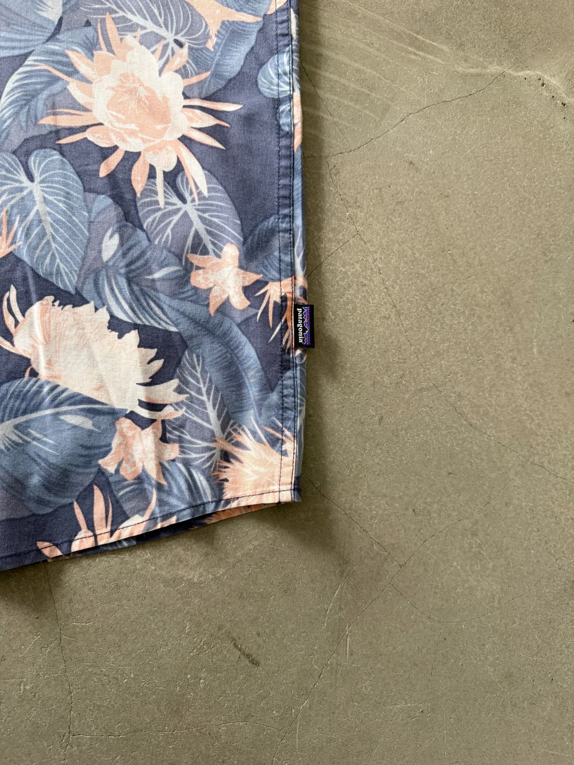  Patagonia Floral Pattern Organic Shirt 상품이미지5