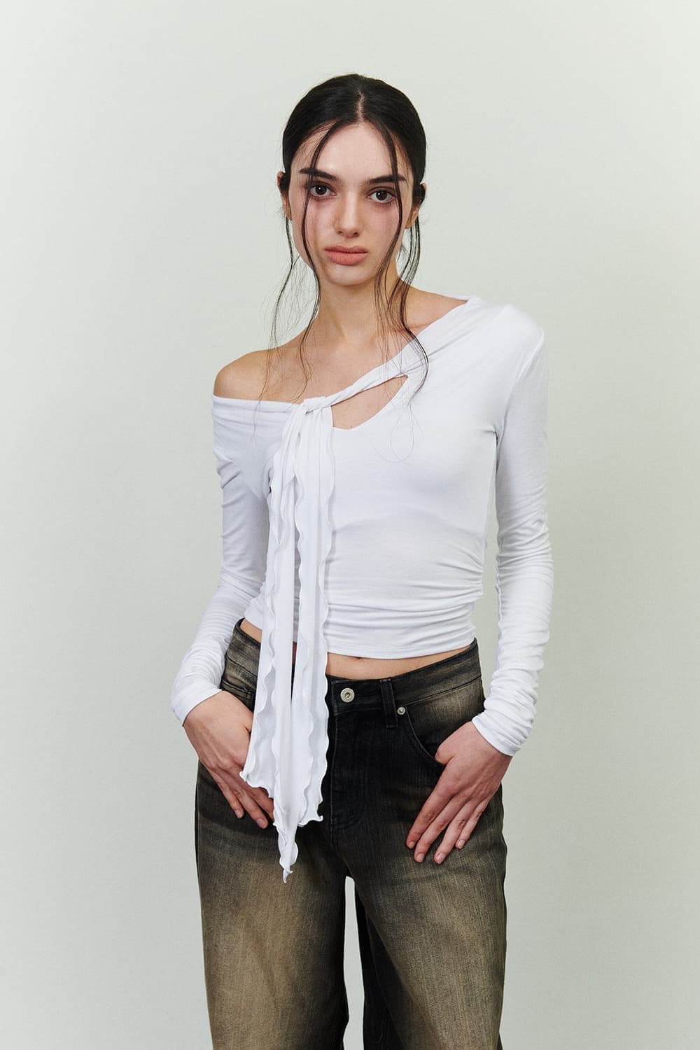 [S] 페인오어플레저 블레어 타이 탑 화이트 상품이미지2