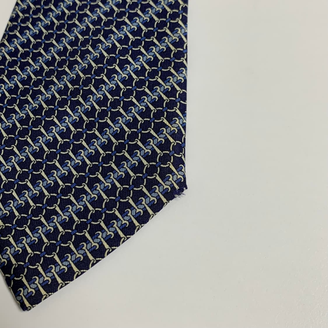 에르메스(HERMES) 명품 100실크넥타이 B+등급 8.3cm 상품이미지8