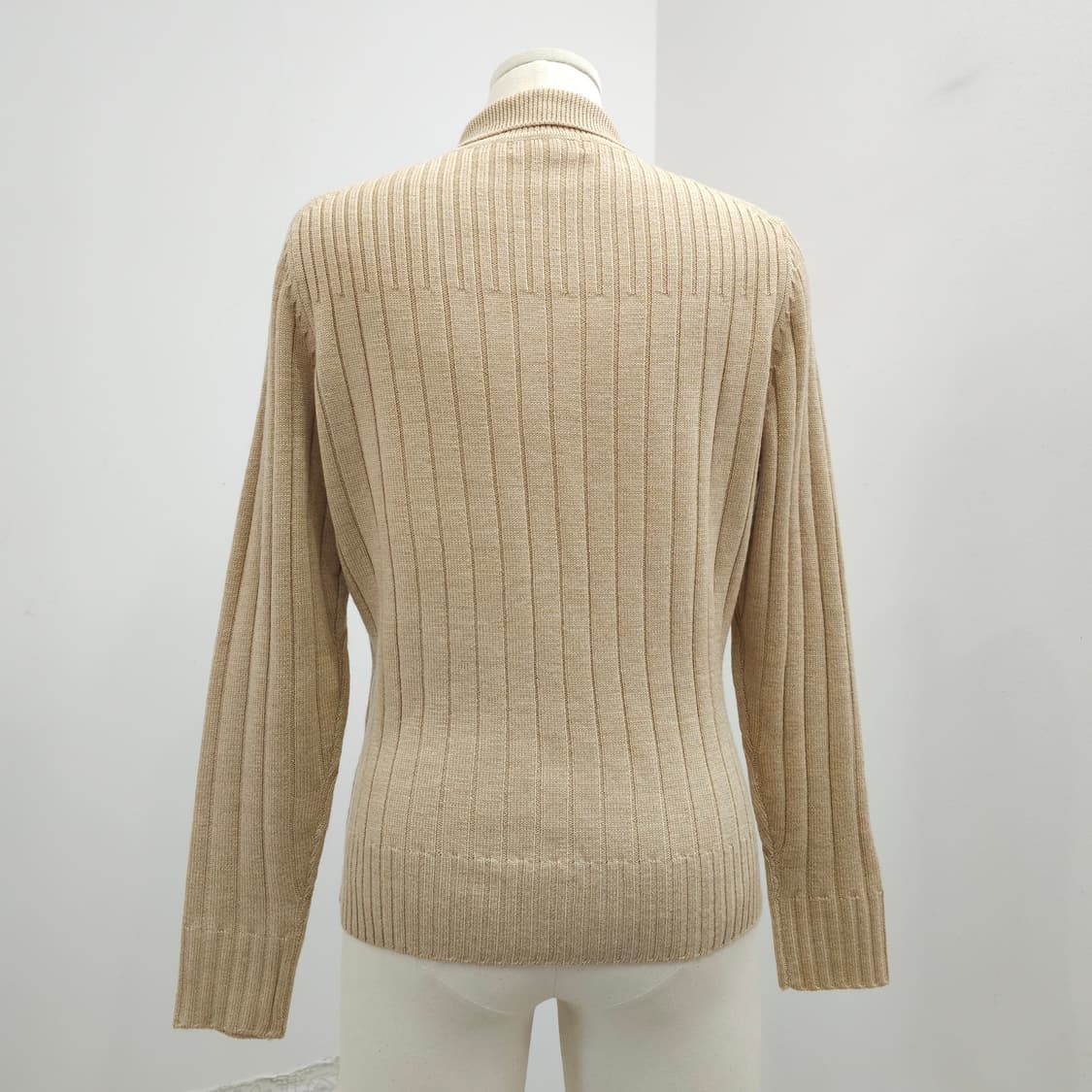 울 100  베이지 골지 카라 니트 상품이미지3