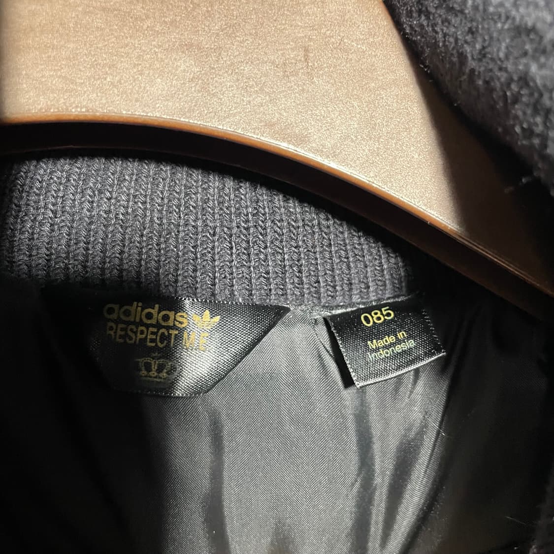 아디다스 미시엘리엇 리스펙트미 울프죠 패딩 상품이미지3