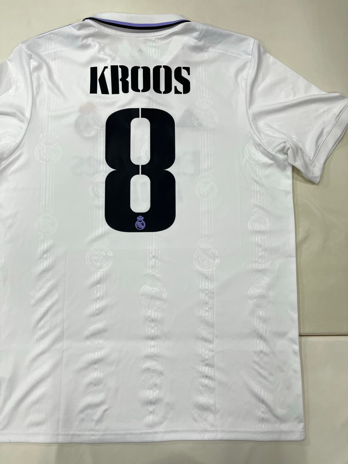 아디다스 22-23 레알 마드리드 CF 홈 토니 크로스 상품이미지7