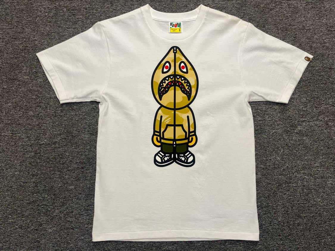 [90] 베이프 반팔티 새제품 S 상품이미지1